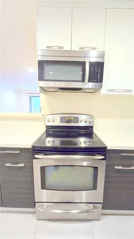 $1,995 | 23617 Golden Springs Drive, Unit K8, Diamond Bar, CA 91765