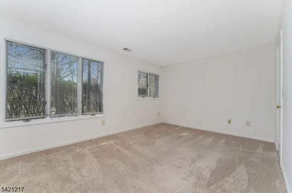 $269,000 | 65 Westchester Terrace, Annandale, NJ 08801