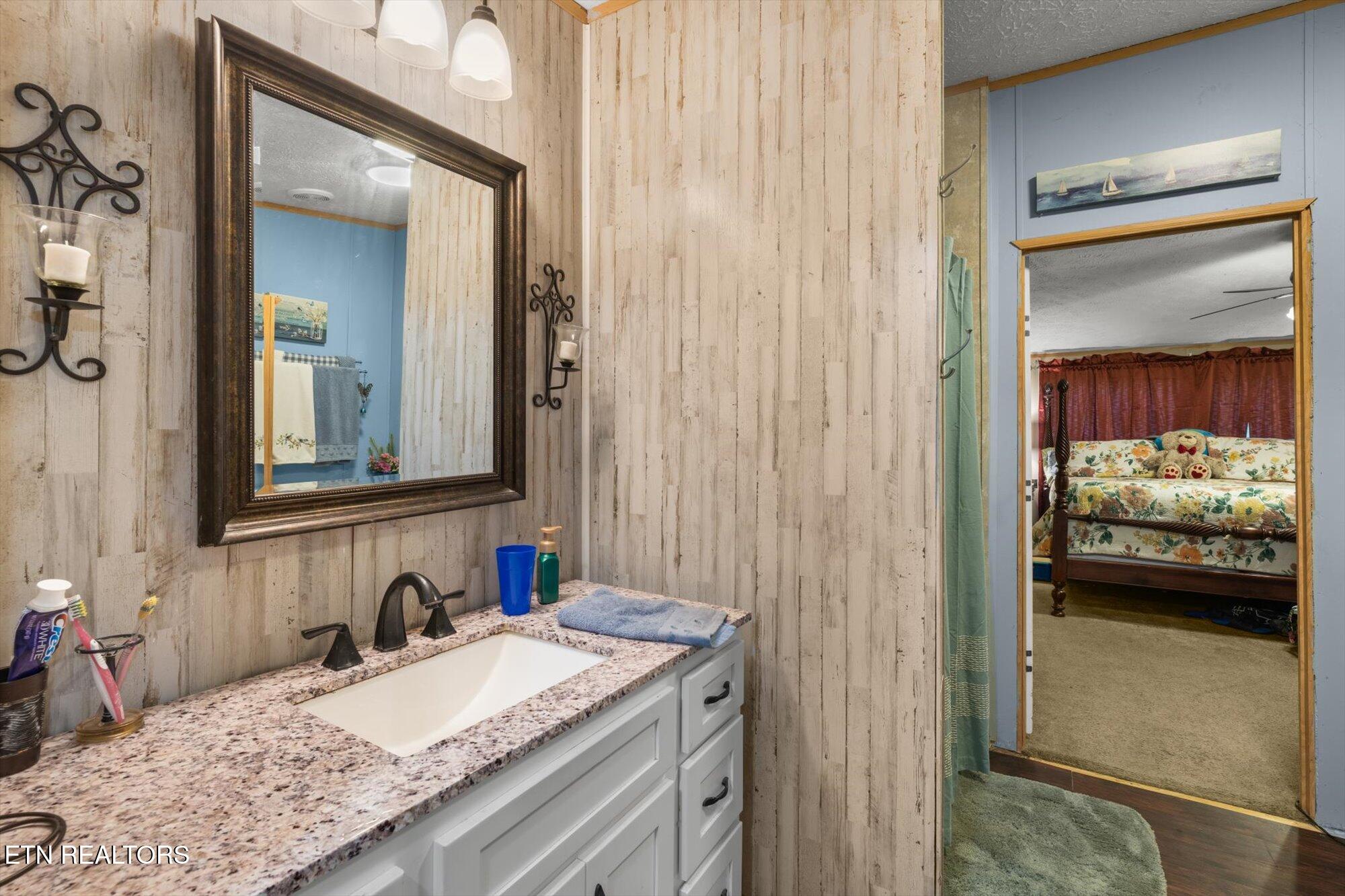 299 Hunter Is Lane Decatur, TN 37322 - Photo 20 of 29 1000028724