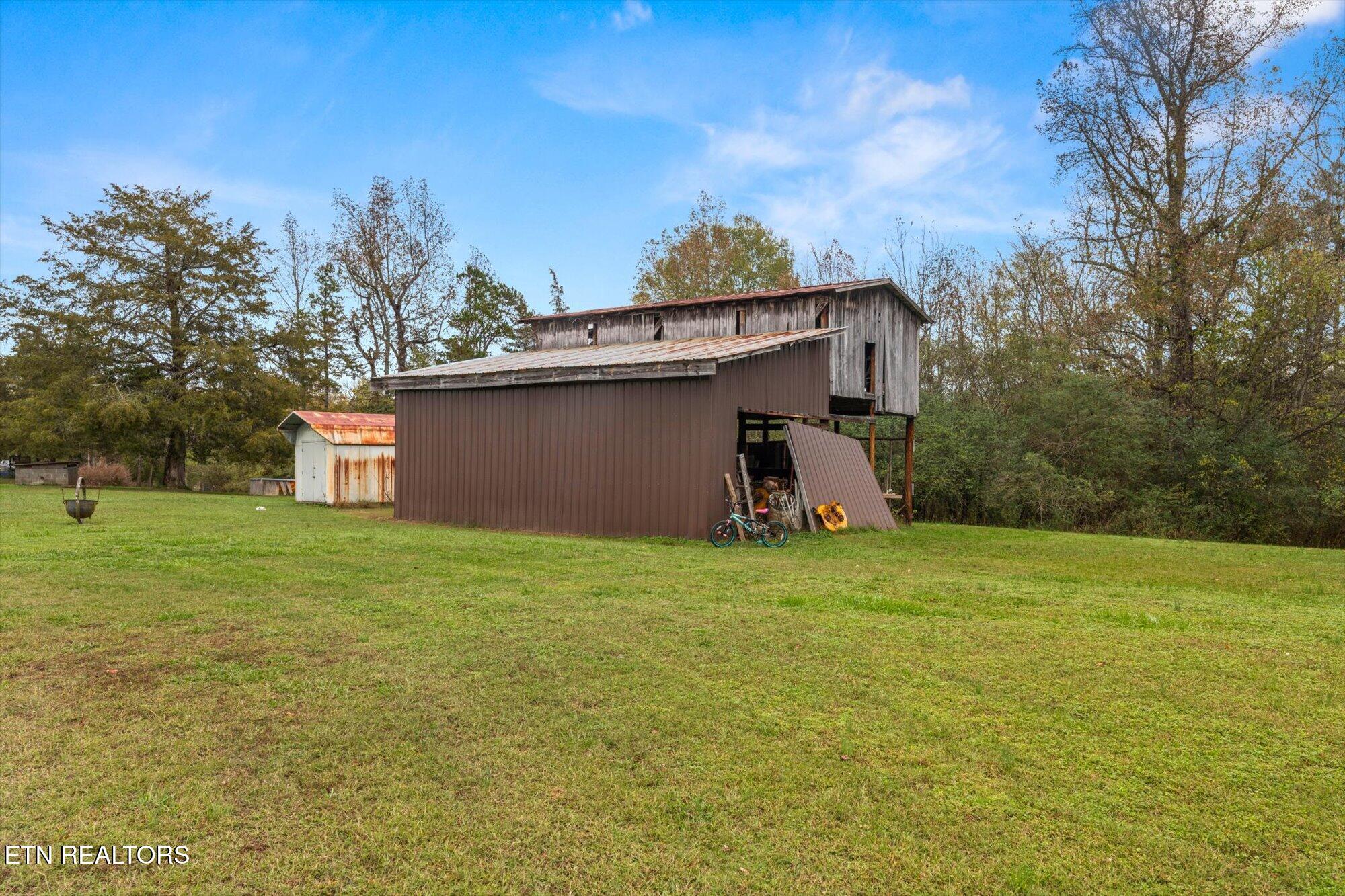 299 Hunter Is Lane Decatur, TN 37322 - Photo 4 of 29 1000028732