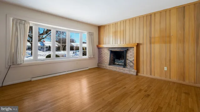 $300,000 | 3125 Merritt Parkway, Reading, PA 19608