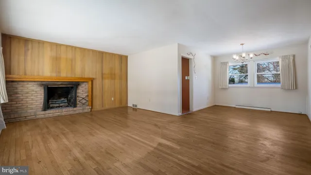 $300,000 | 3125 Merritt Parkway, Reading, PA 19608