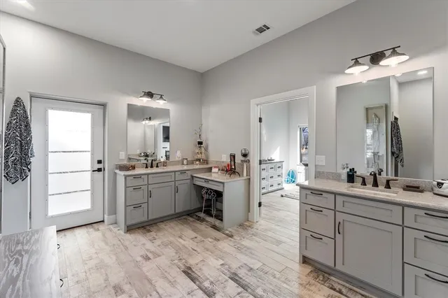 $1,150,000 | 8291 Highway 198, Mabank, TX 75156