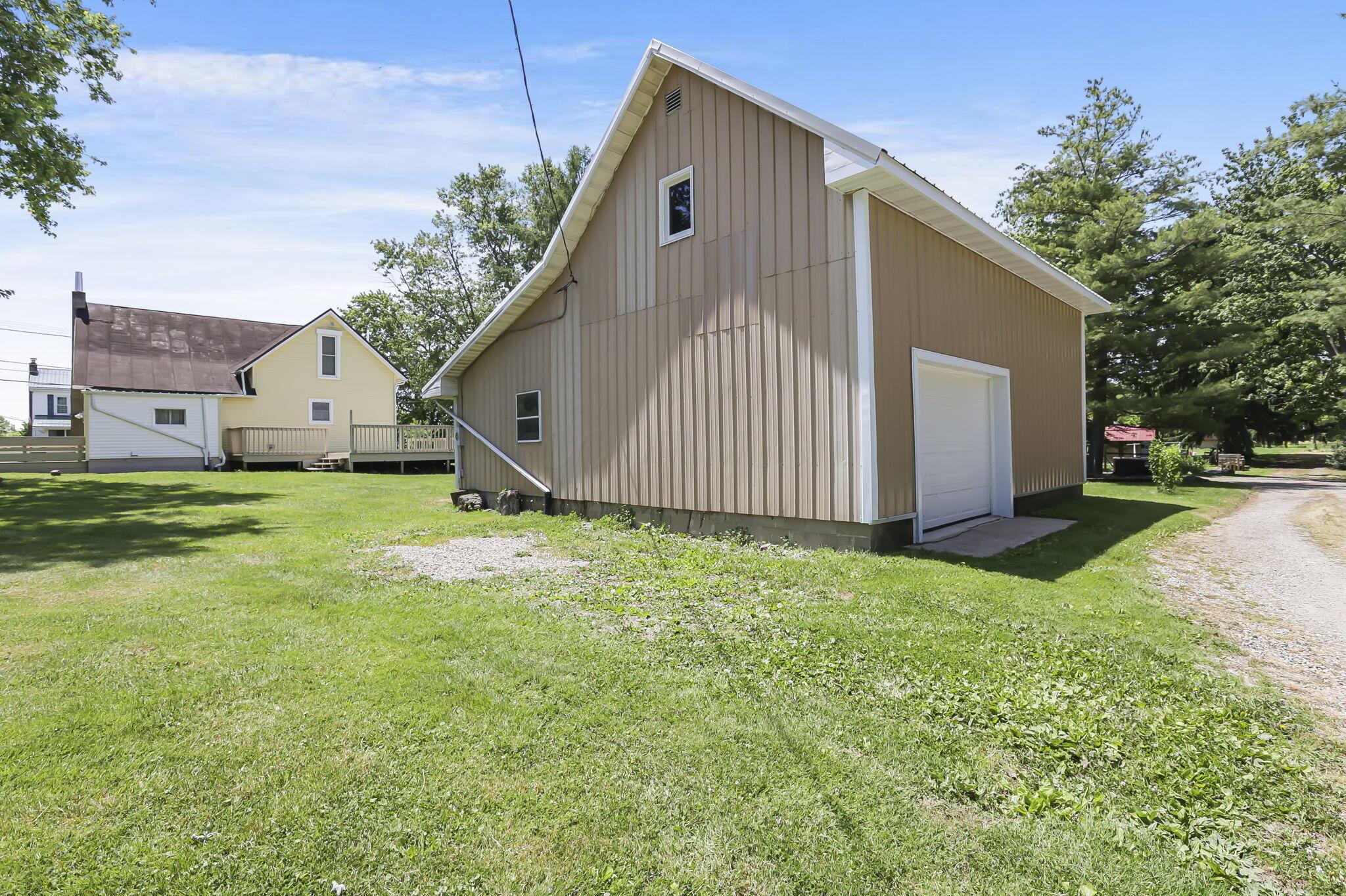 8055 Lock Road Centerburg, OH 43011 - Photo 43 of 47