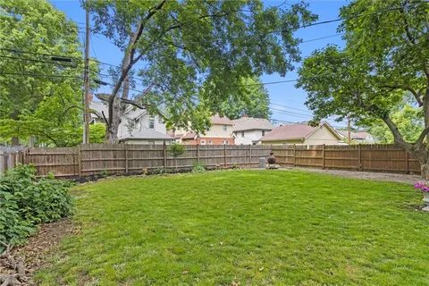 $430,000 | 600 East 72 Terrace, Kansas City, MO 64131