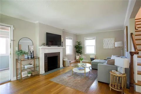 $430,000 | 600 East 72 Terrace, Kansas City, MO 64131