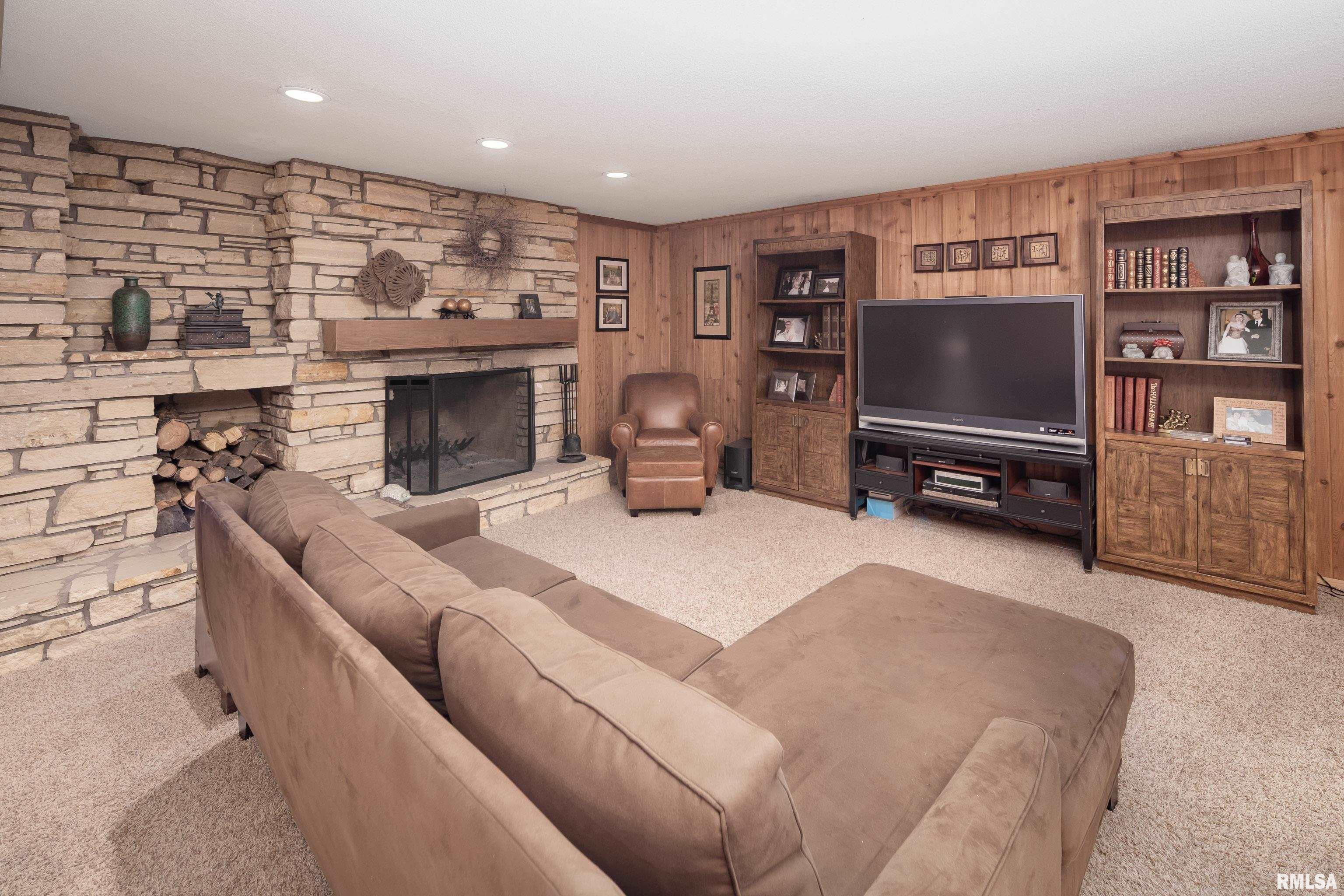 3165 Quail Ridge Road Bettendorf, IA 52722 - Photo 41 of 51 Gallery Image 41