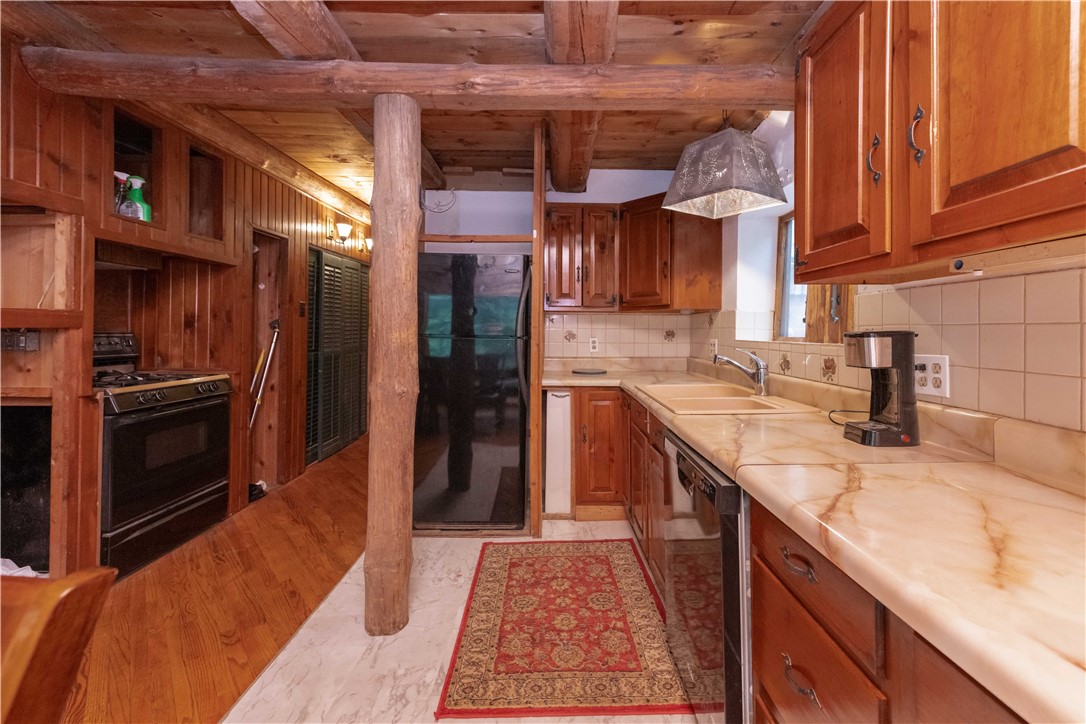 97 Gurnee Road Manchester, NY 14513 - Photo 15 of 46
