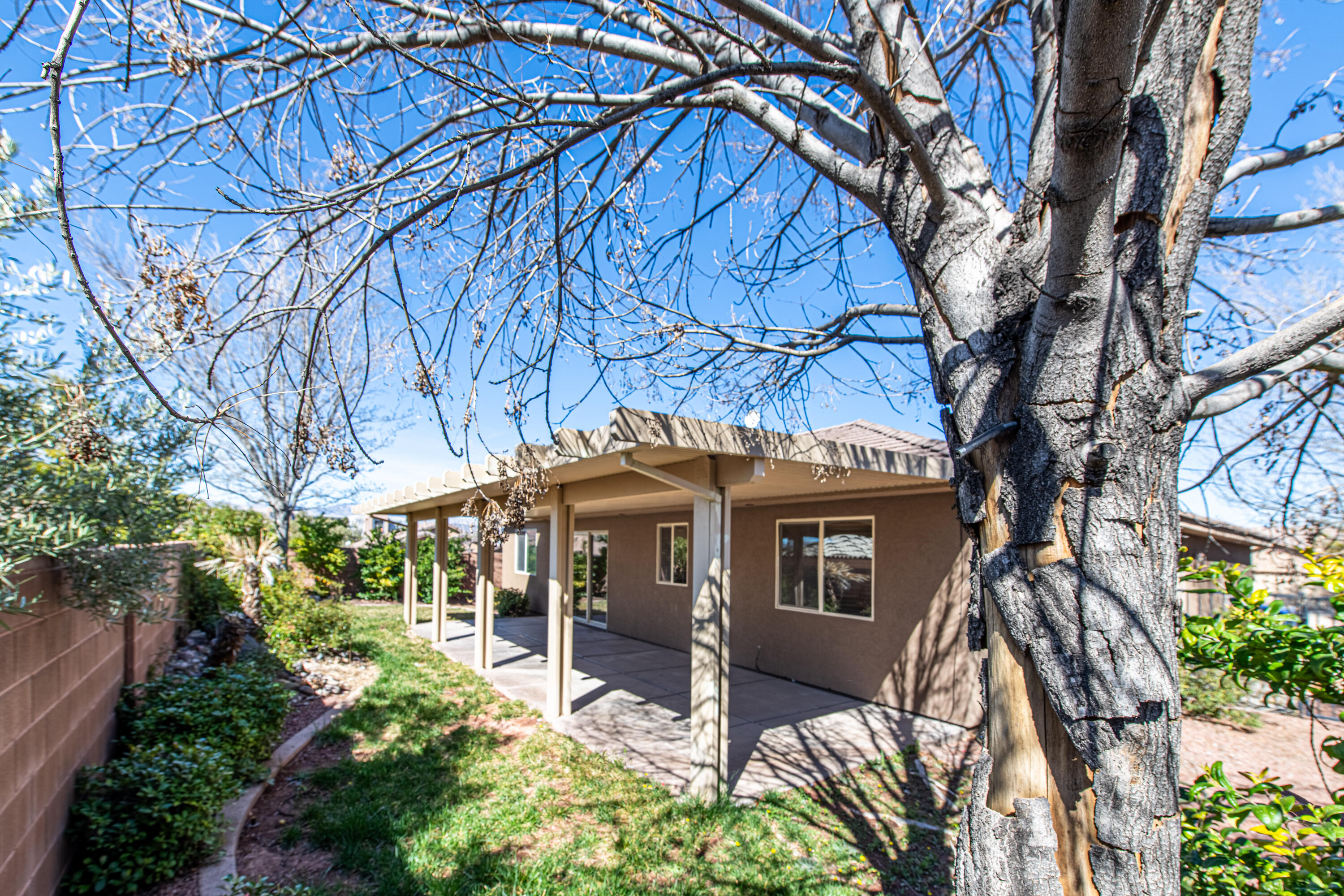 2183 West 1270 North St. George, UT 84770 - Photo 22 of 23 back north to south