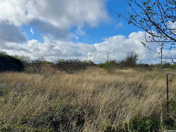$270,000 | 57 Key Road, Victoria, TX 77905