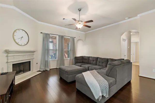 $315,000 | 5206 Pale Sage Lane, Rosharon, TX 77583