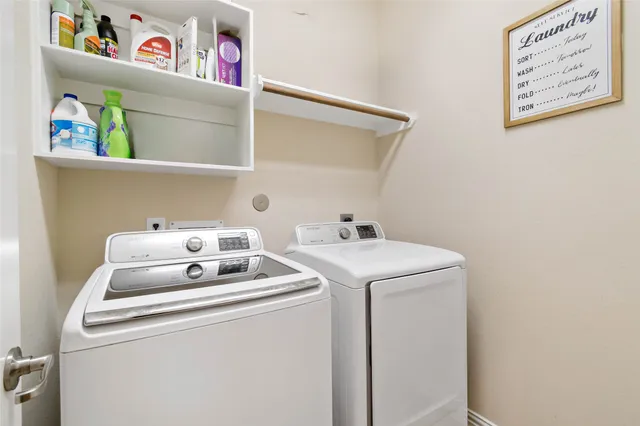 $315,000 | 5206 Pale Sage Lane, Rosharon, TX 77583