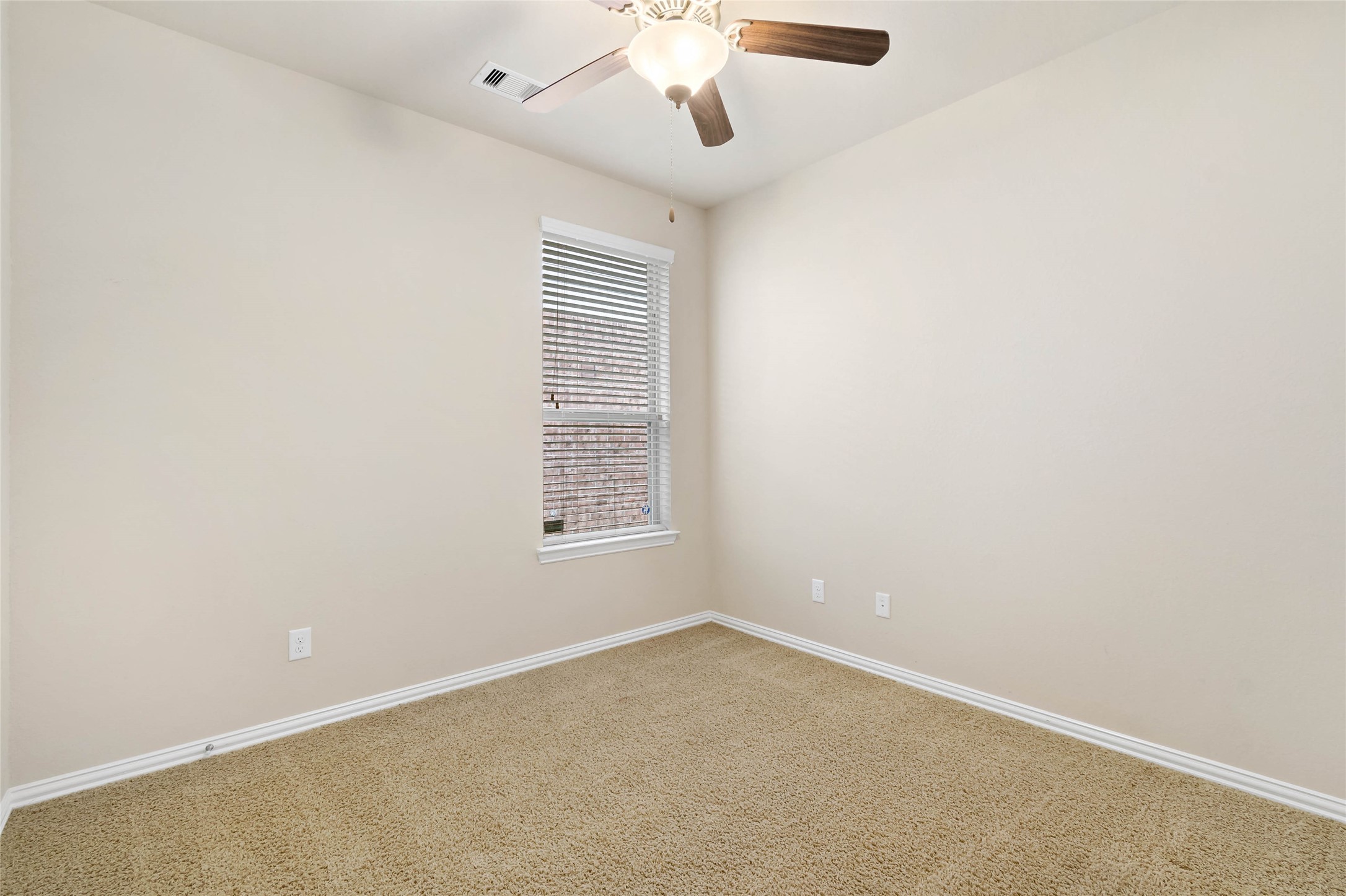 5206 Pale Sage Lane Rosharon, TX 77583 - Photo 27 of 50 Bed 2