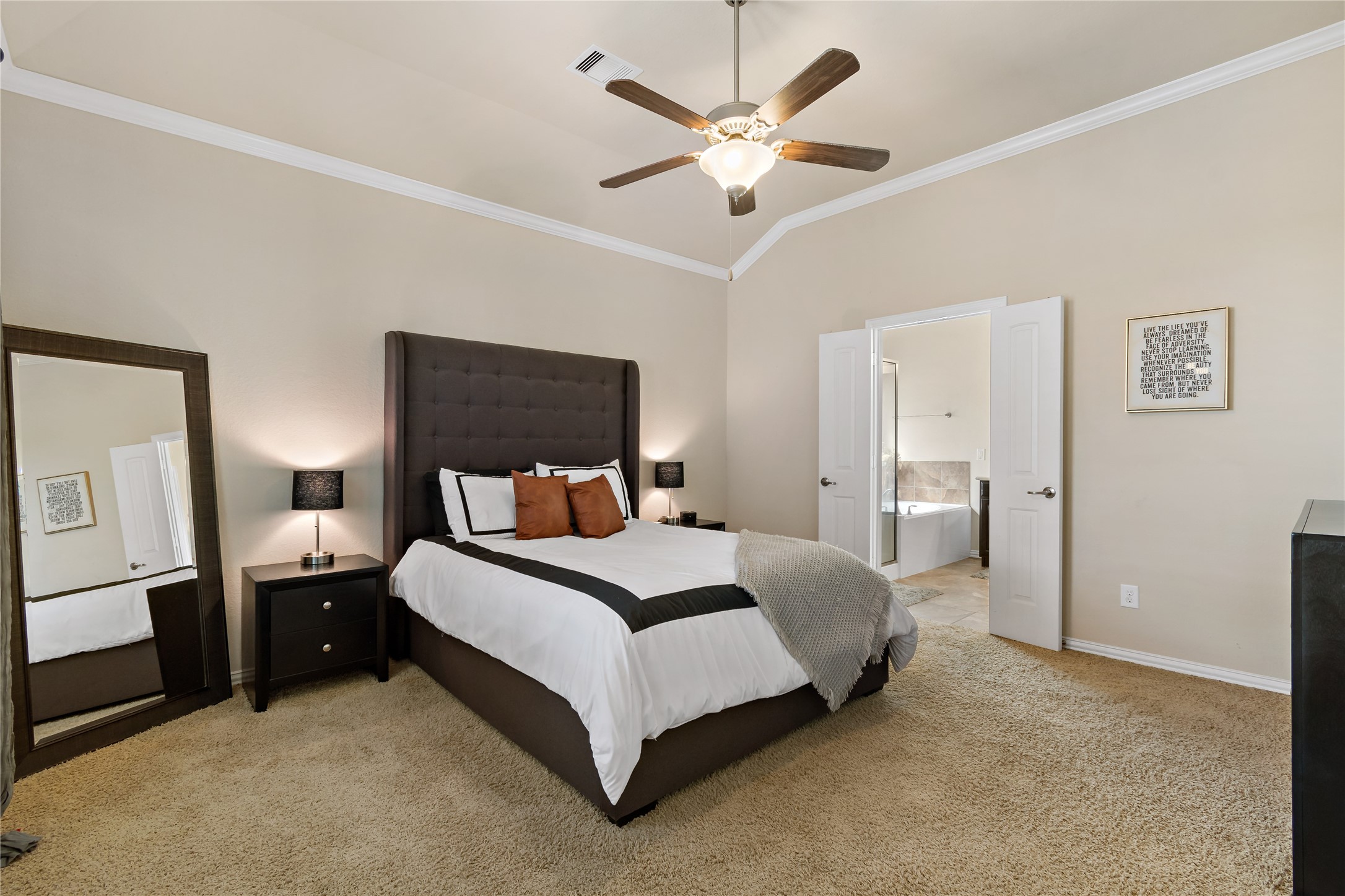 5206 Pale Sage Lane Rosharon, TX 77583 - Photo 32 of 50 Primary Bed