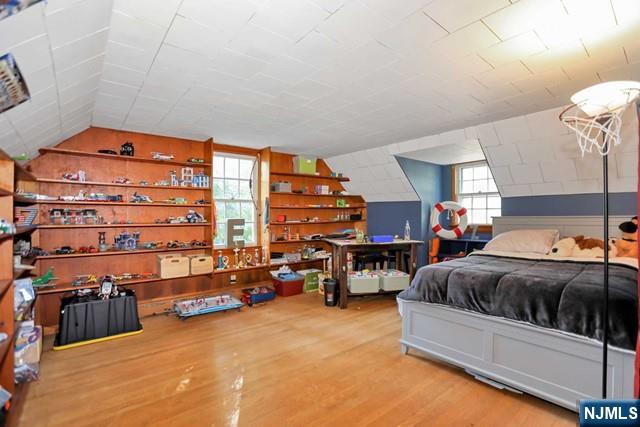 353 Downs Street Ridgewood, NJ 07450 - Photo 13 of 23
