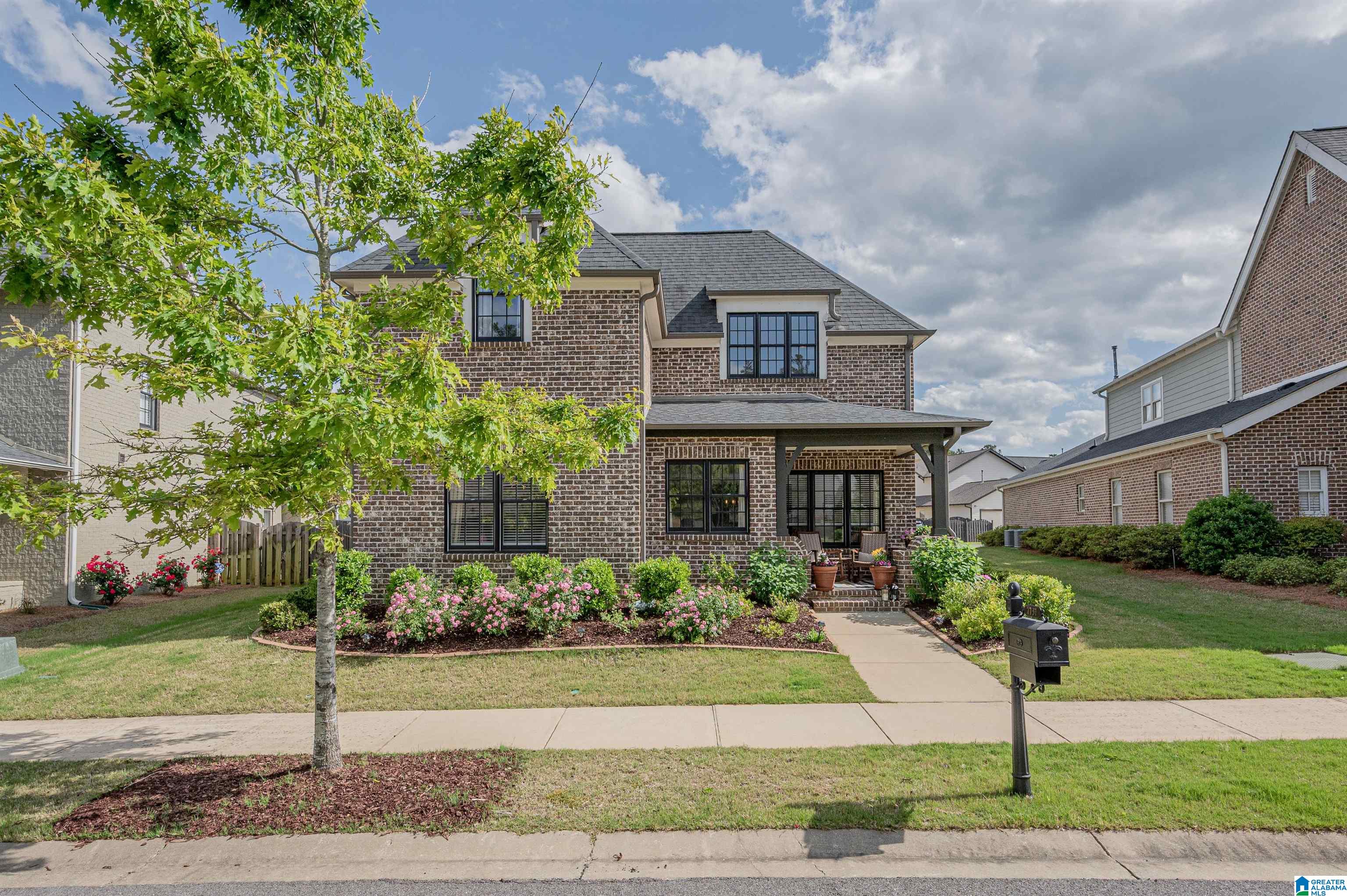 2737 Montauk Road Birmingham, AL 35226 - Photo 2 of 40