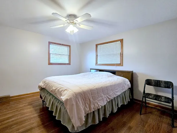 $440,000 | 357 North Pioneer Drive, Addison, IL 60101