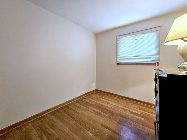 $440,000 | 357 North Pioneer Drive, Addison, IL 60101