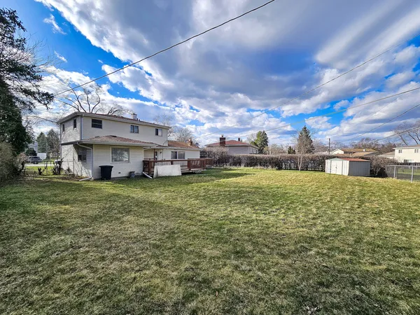 $440,000 | 357 North Pioneer Drive, Addison, IL 60101