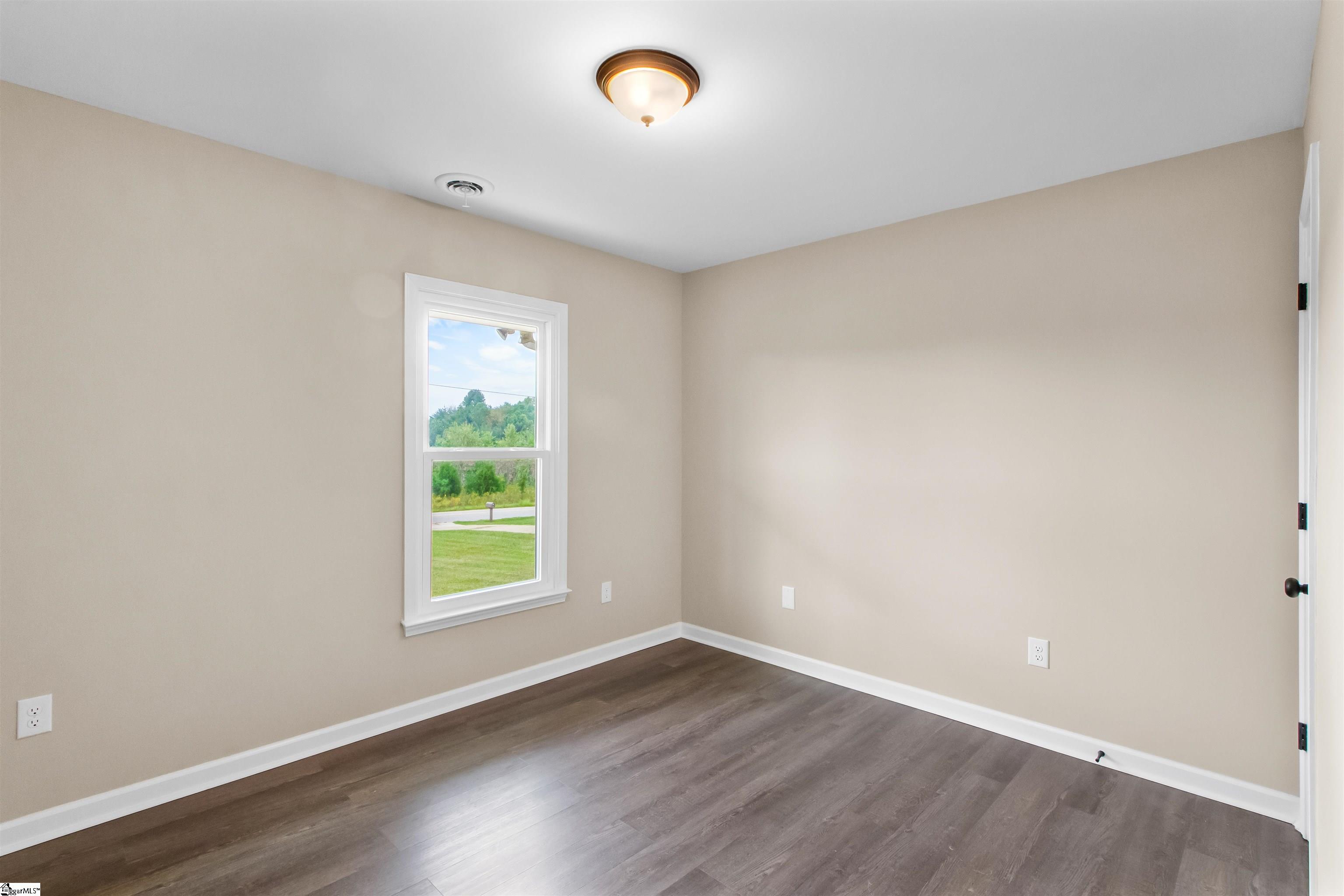 421 Brockman Road Greer, SC 29651 - Photo 17 of 35 Gallery Image 17