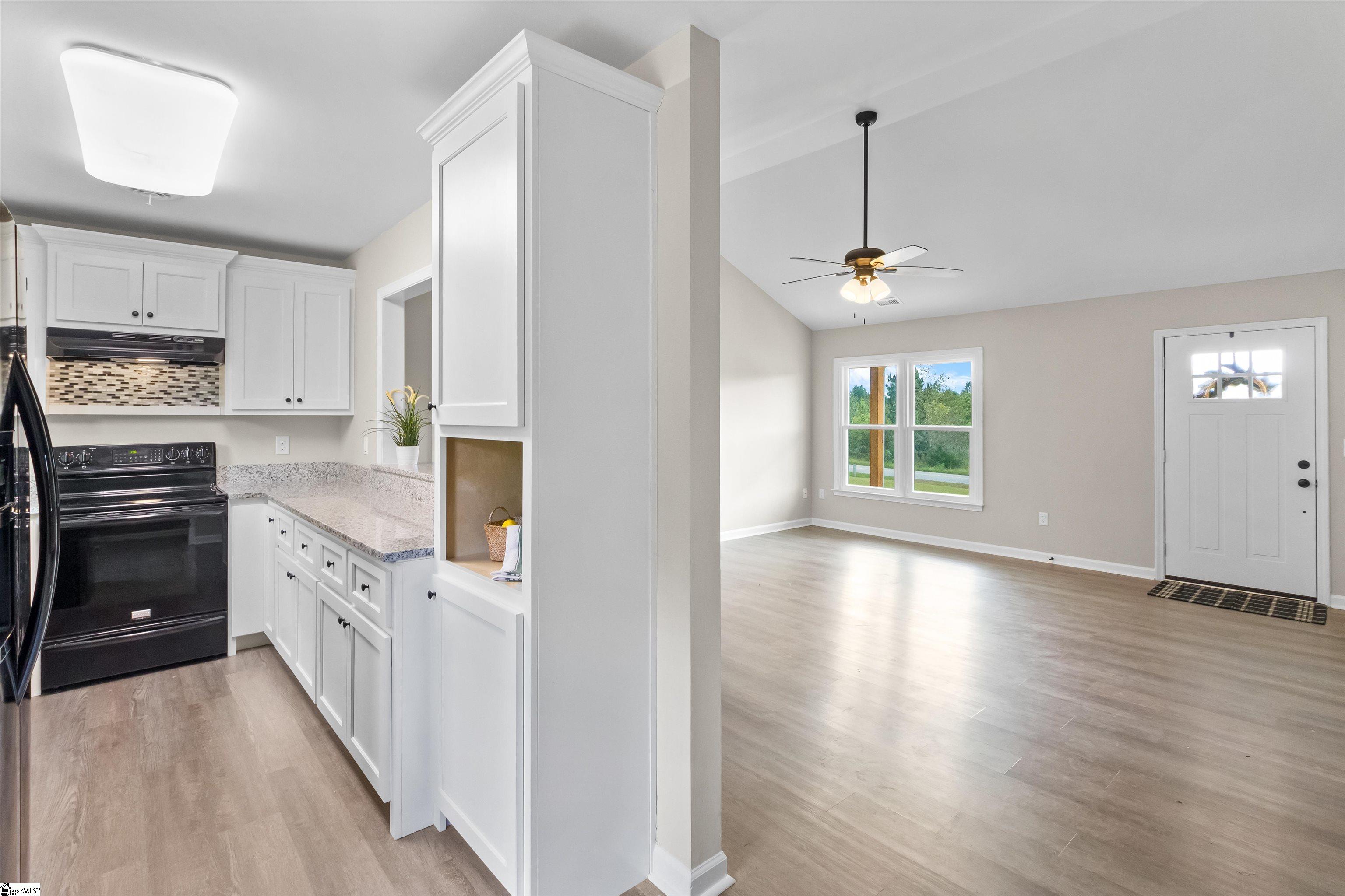 421 Brockman Road Greer, SC 29651 - Photo 10 of 35 Gallery Image 10