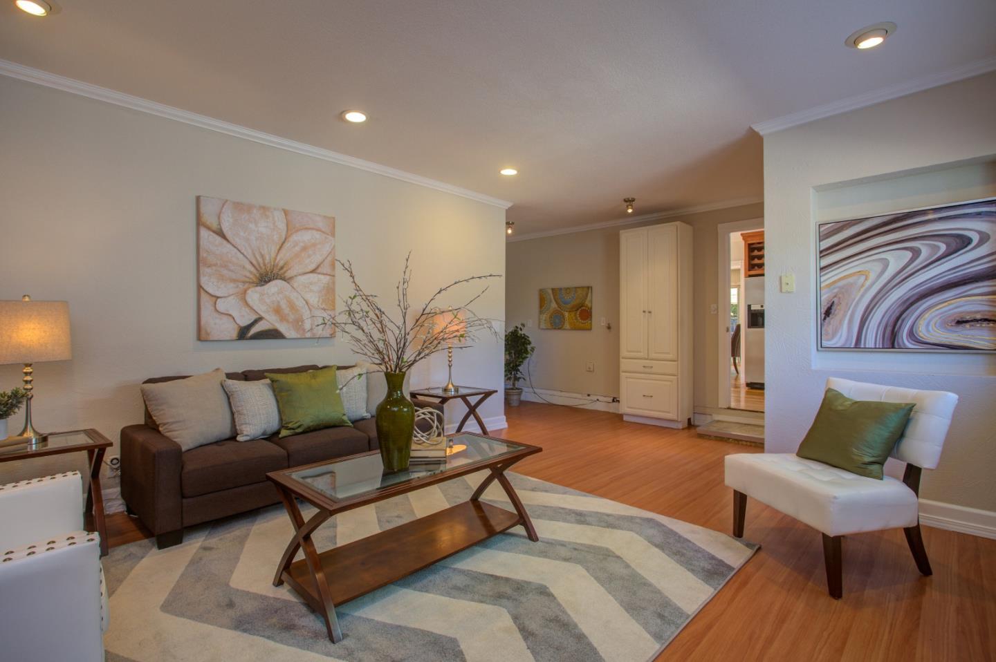4555 Doyle Road San Jose, CA 95129 - Photo 15 of 26 Gallery Image 15