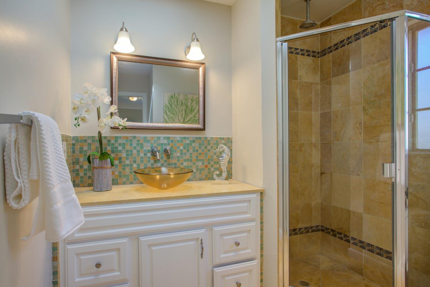 4555 Doyle Road San Jose, CA 95129 - Photo 18 of 26 Gallery Image 18