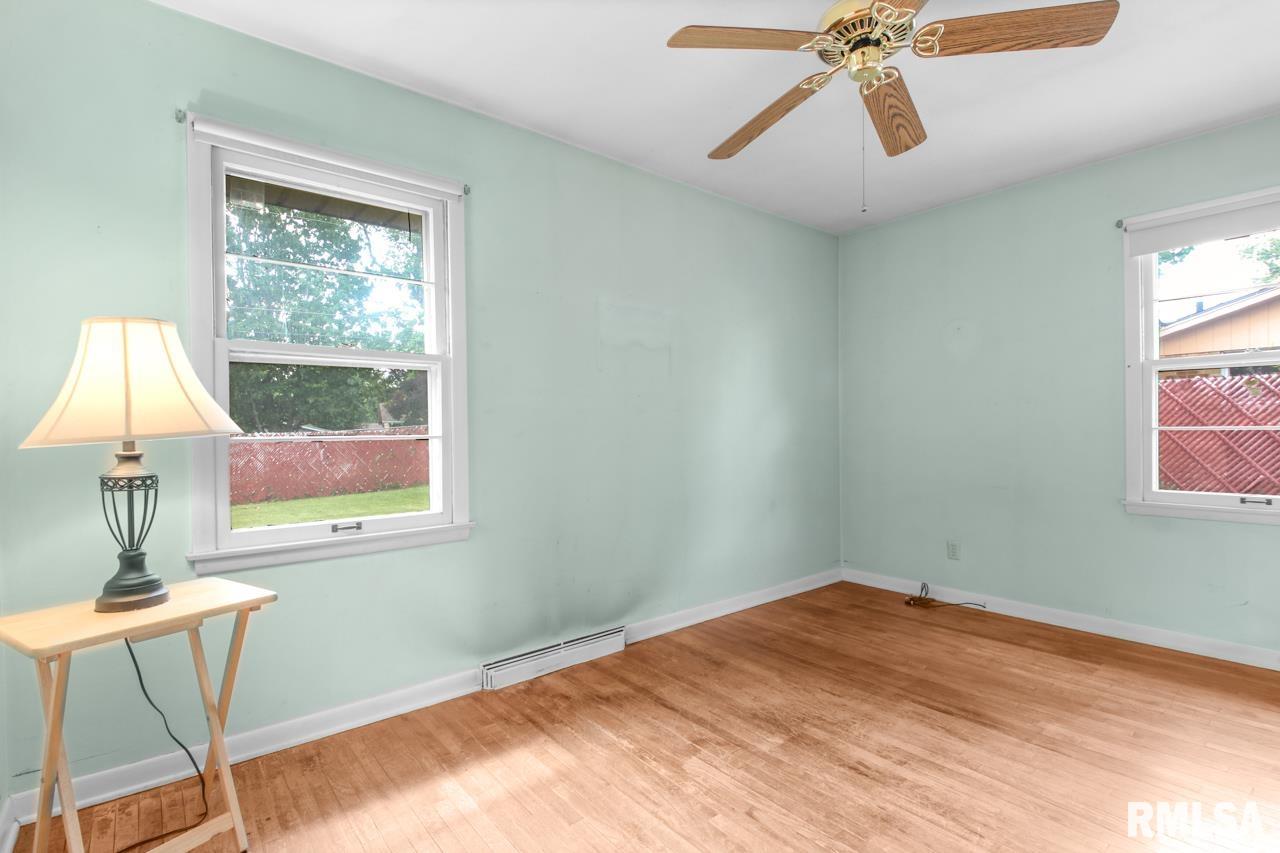 2724 West Overhill Road Peoria, IL 61615 - Photo 16 of 36 Gallery Image 16