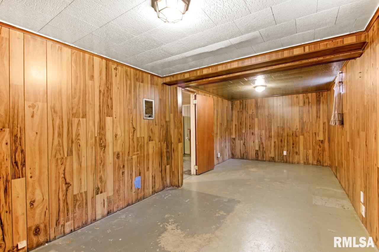 2724 West Overhill Road Peoria, IL 61615 - Photo 32 of 36 Gallery Image 32