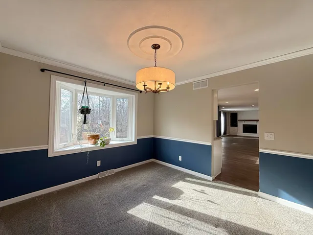 $325,000 | 4604 30th Ave Court, Rock Island, IL 61201