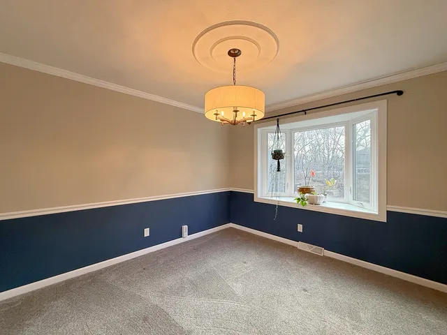 $325,000 | 4604 30th Ave Court, Rock Island, IL 61201