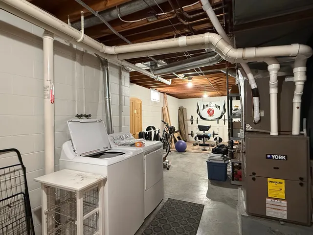 $325,000 | 4604 30th Ave Court, Rock Island, IL 61201