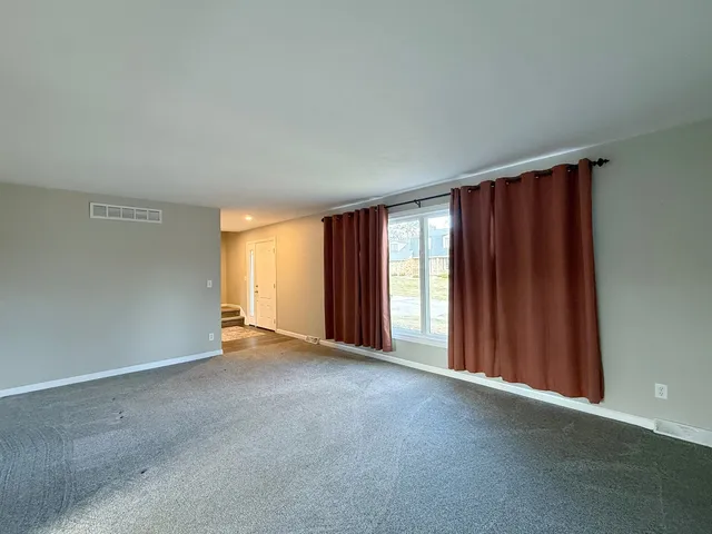 $325,000 | 4604 30th Ave Court, Rock Island, IL 61201