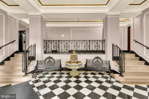 $420,000 | 1615 Kenyon Street Northwest, Unit 4, Washington, DC 20010