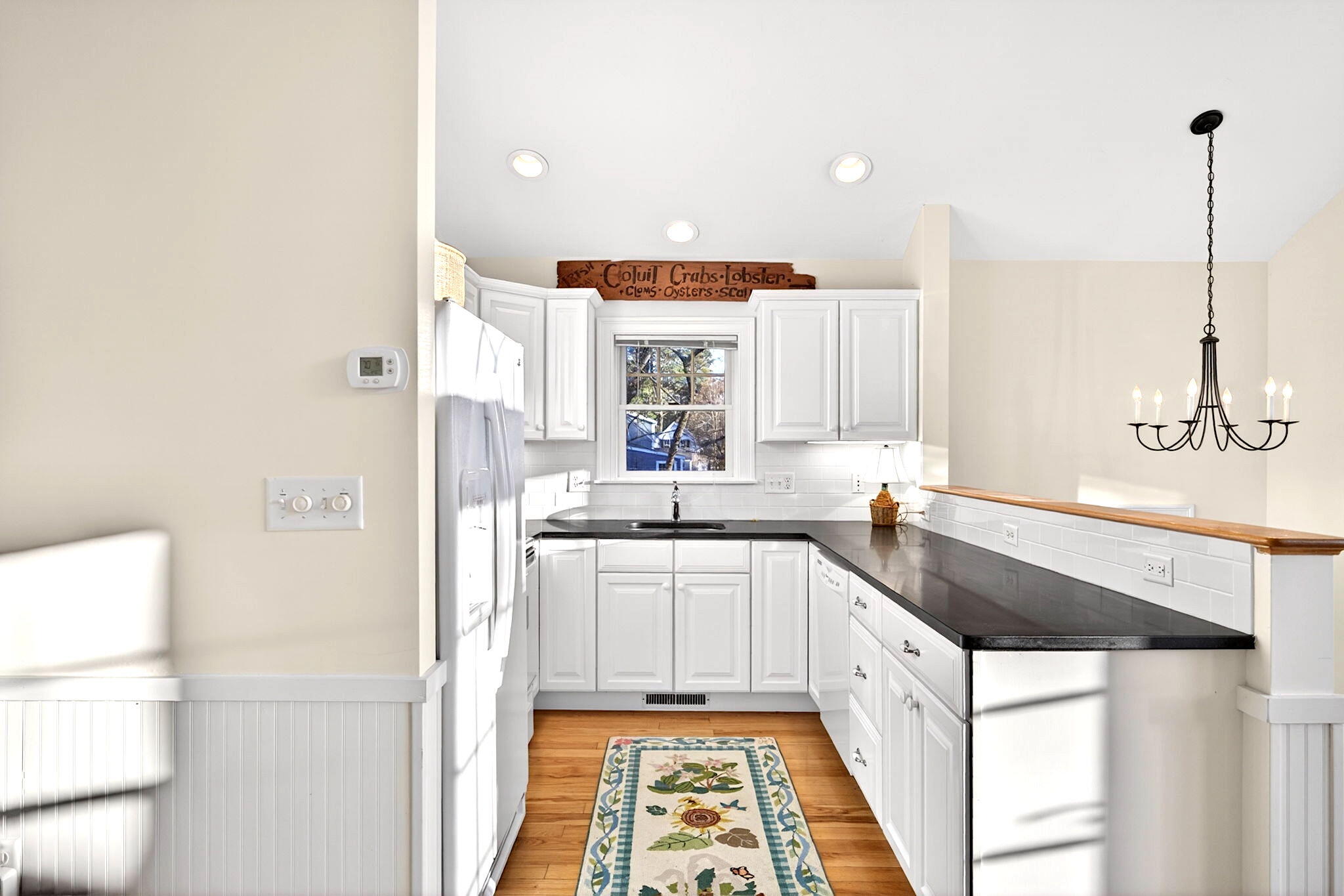 205 Little River Road Cotuit, MA 02635 - Photo 42 of 60 Carriage House - Kitchen - 178-9L4A5396