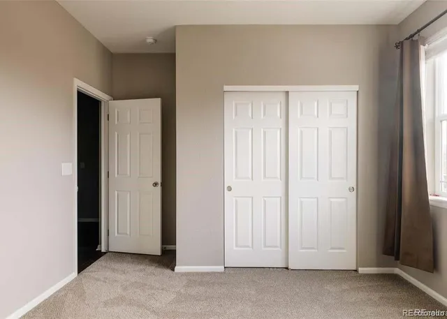 $1,950 | 220 South Ider Way, Aurora, CO 80018