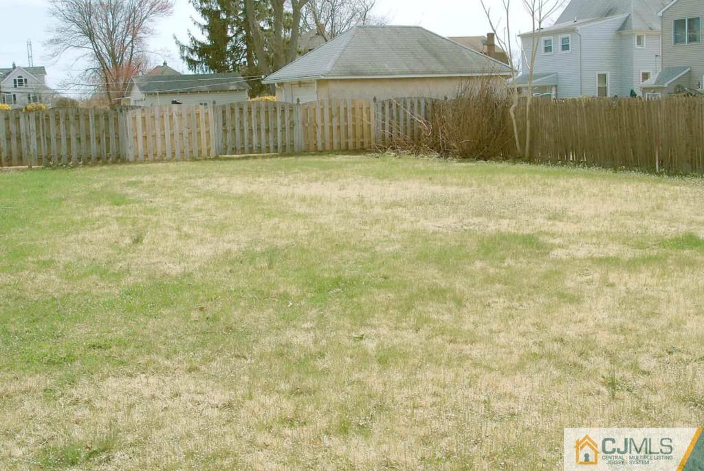 214 Walnut Street Middlesex, NJ 08846 - Photo 14 of 15 Gallery Image 14
