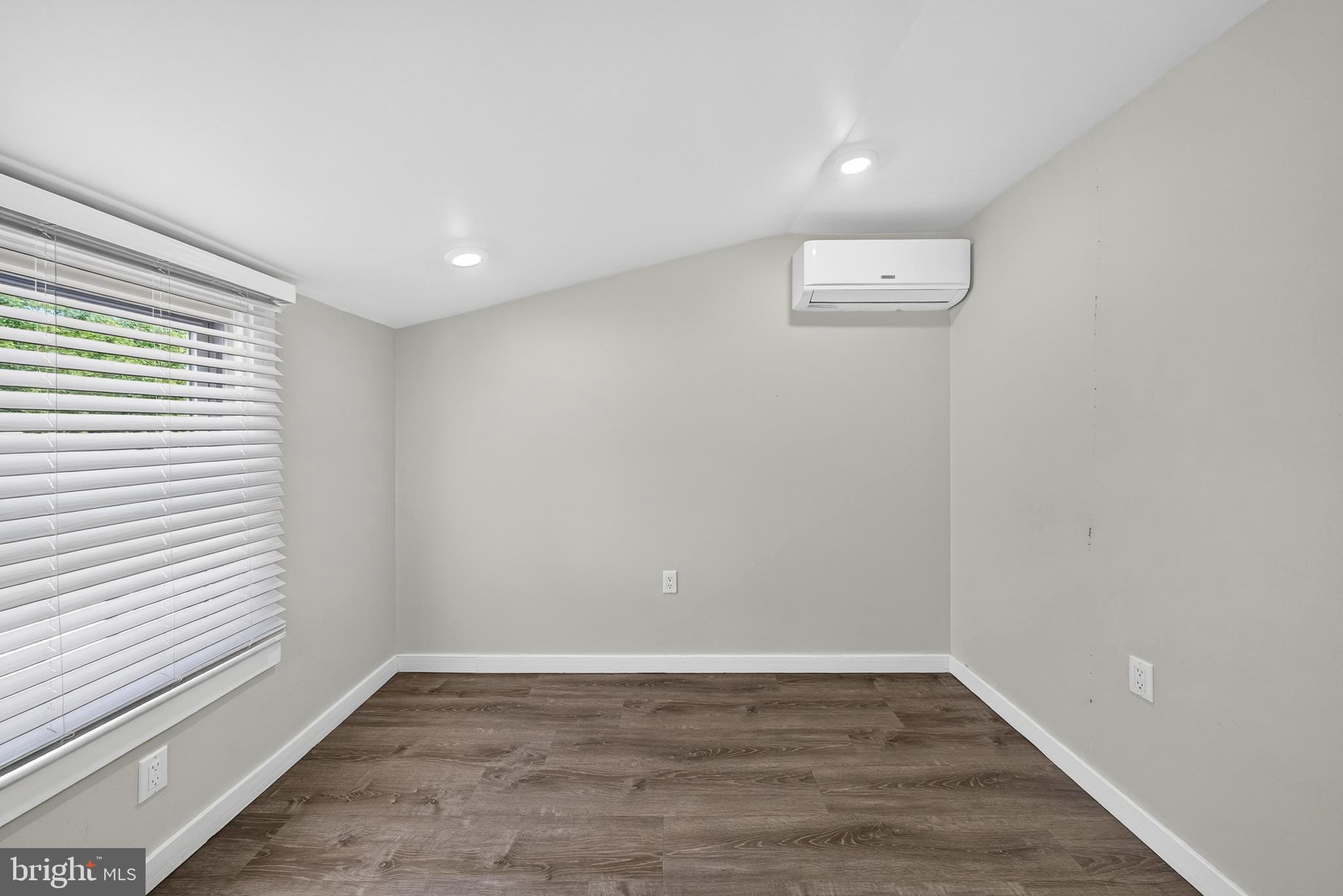 324-326 Darby Road, Unit 3R Havertown, PA 19083 - Photo 12 of 24
