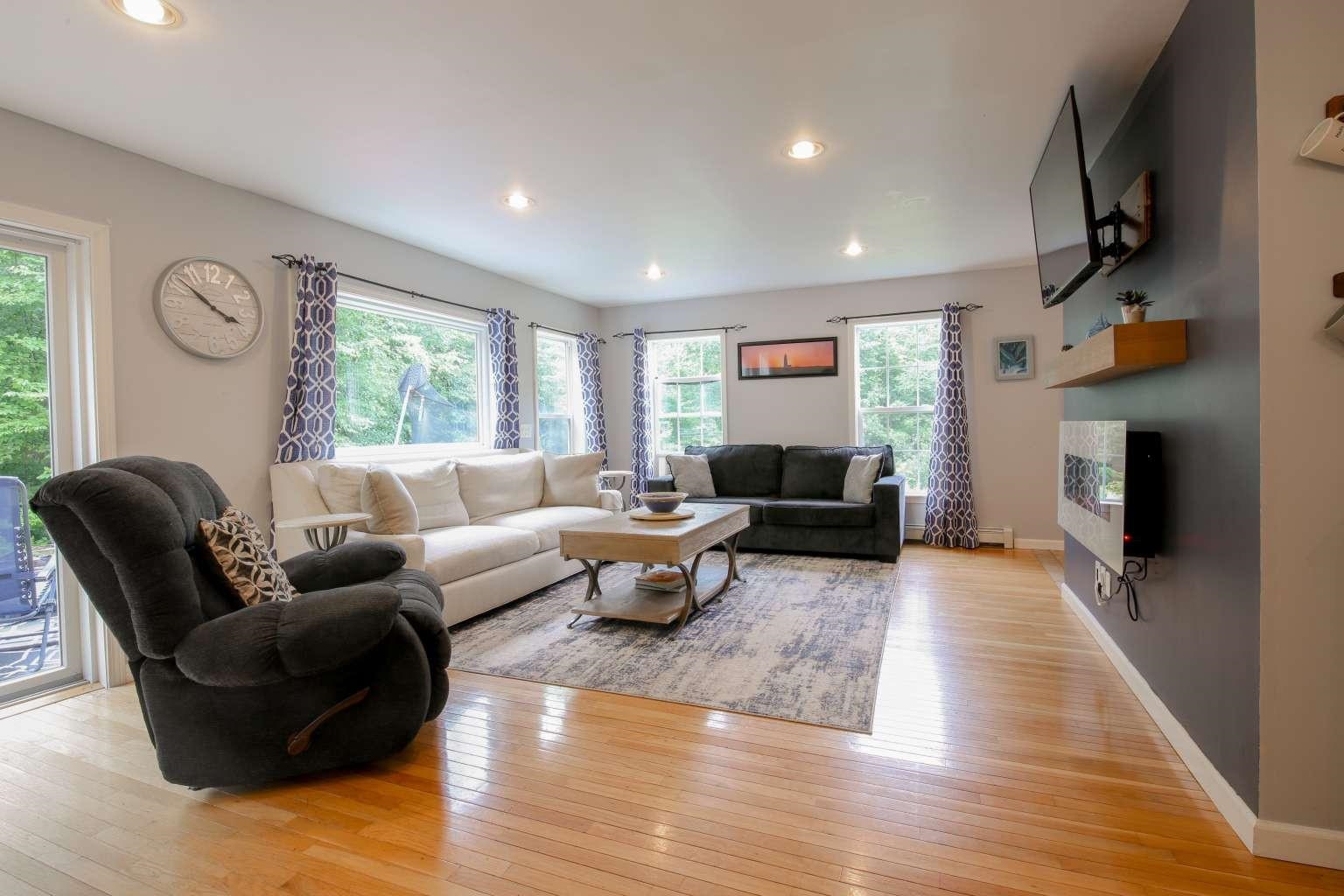 1180 N Road Sunderland, VT 05252 - Photo 11 of 20