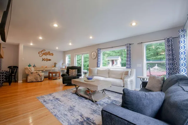 $524,900 | 1180 N Road, Sunderland, VT 05252