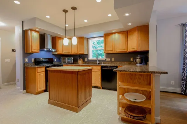 $524,900 | 1180 N Road, Sunderland, VT 05252