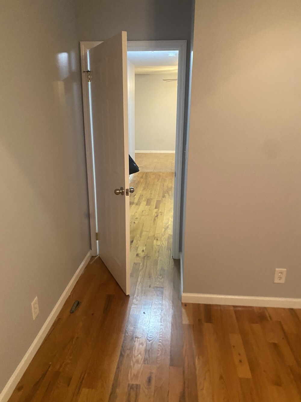 454 Lorimer Street, Unit COMMERCIAL Brooklyn, NY 11206 - Photo 4 of 11