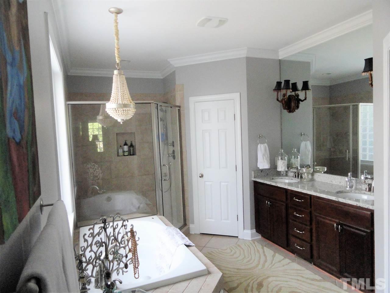 1004 Tyrrell Road Raleigh, NC 27609 - Photo 18 of 25