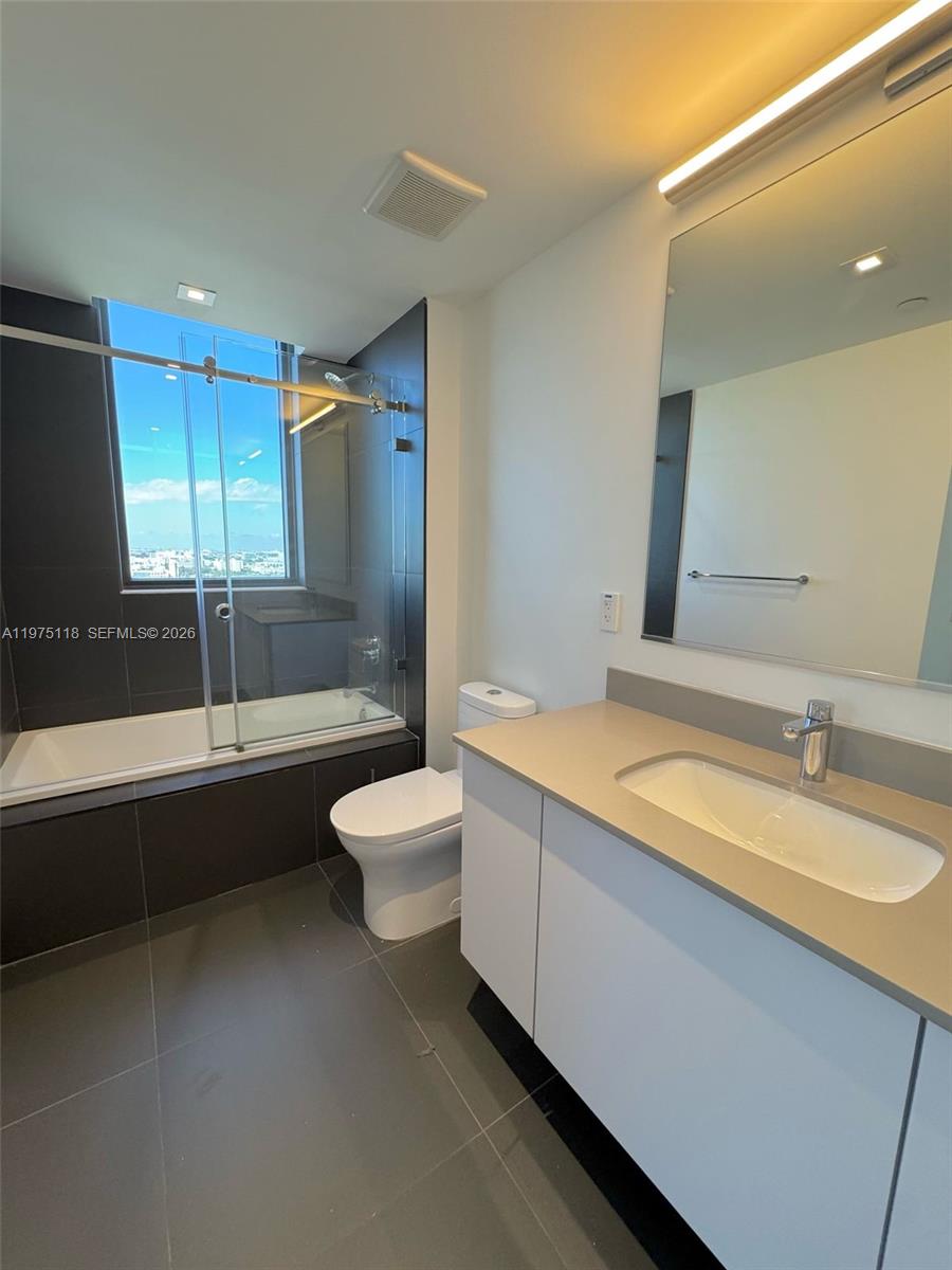 1600 Northeast 1st Avenue, Unit 2210 Miami, FL 33132 - Photo 12 of 29