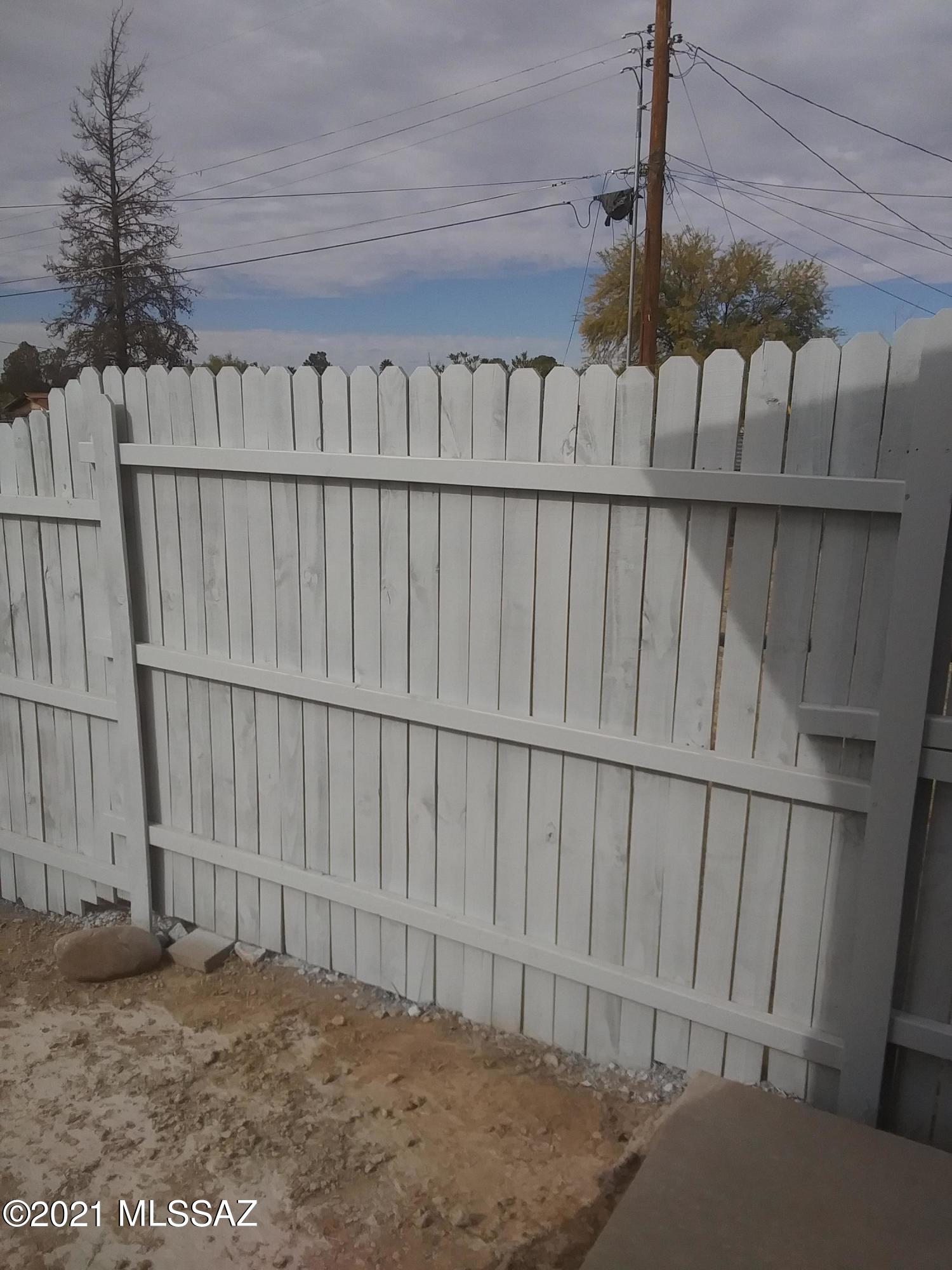 2125 East 35th Street Tucson, AZ 85713 - Photo 20 of 21