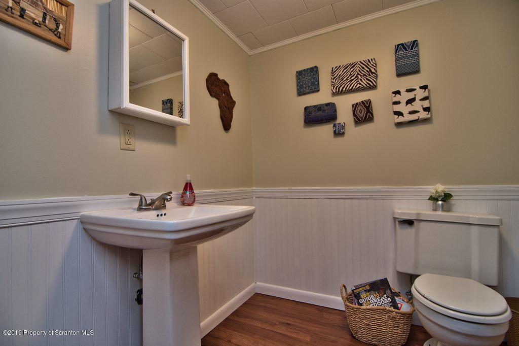 1657 Summit Lake Road Clarks Summit, PA 18411 - Photo 33 of 51 Gallery Image 33