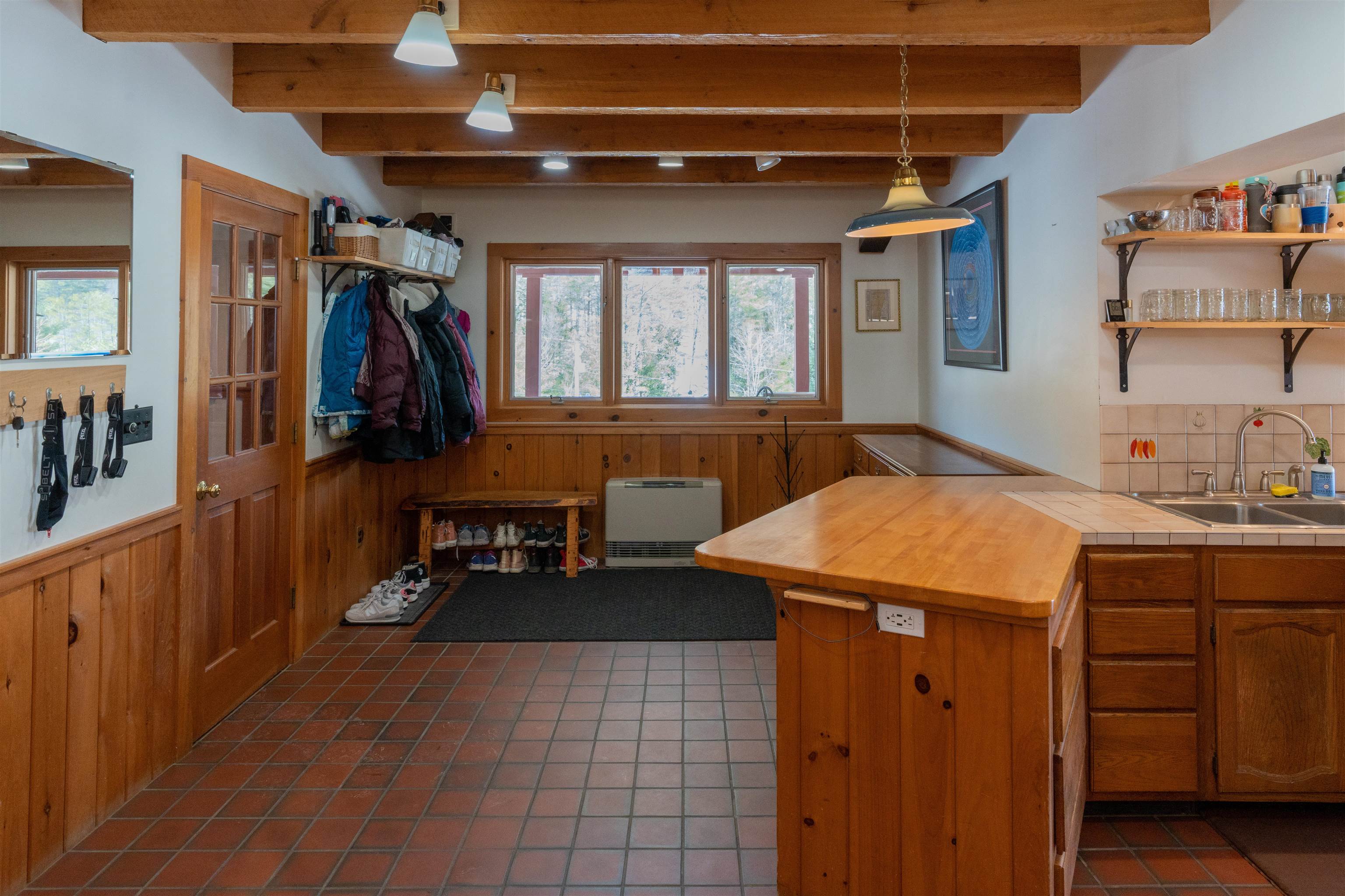 687 Fay Brook Road Sharon, VT 05065 - Photo 8 of 38