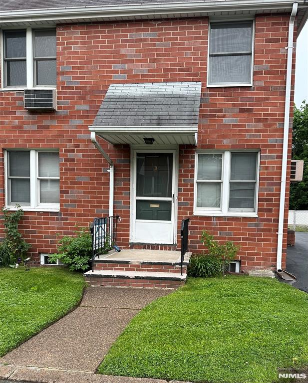 251 Fort Lee Road, Unit D Teaneck, NJ 07666 - Photo 1 of 1