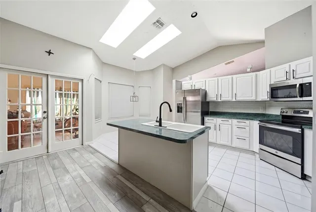 $360,000 | 1500 Heirloom Drive, Orlando, FL 32818