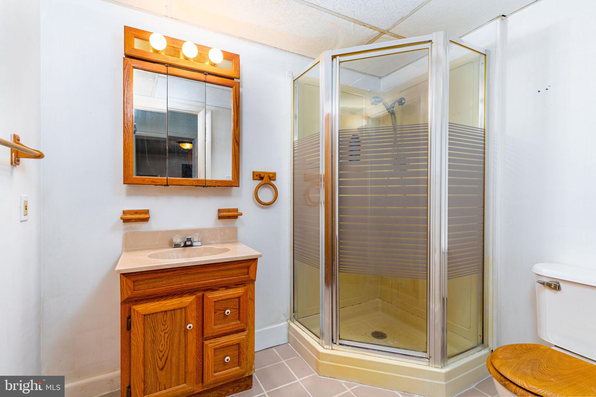 3601 Sollers Point Road Baltimore, MD 21222 - Photo 17 of 20